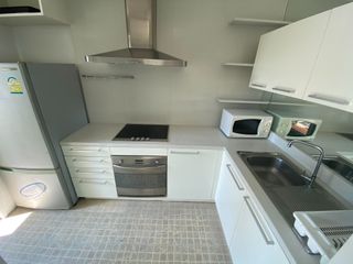 Аренда 2 спальни кондо в Щаттхана, Бангкок