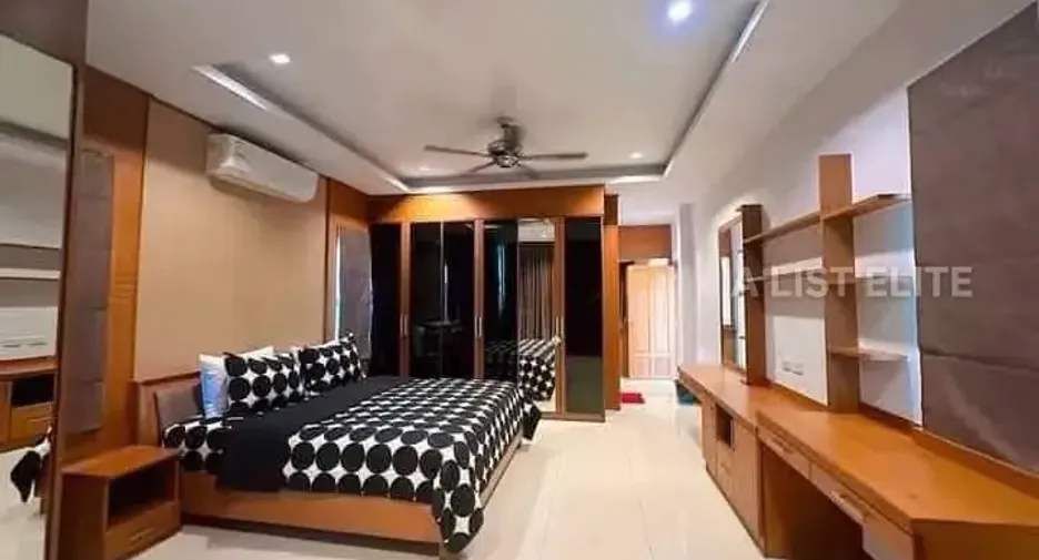 ให้เช่า 5 ห้องนอน บ้านเดี่ยว ใน พัทยาใต้, พัทยา