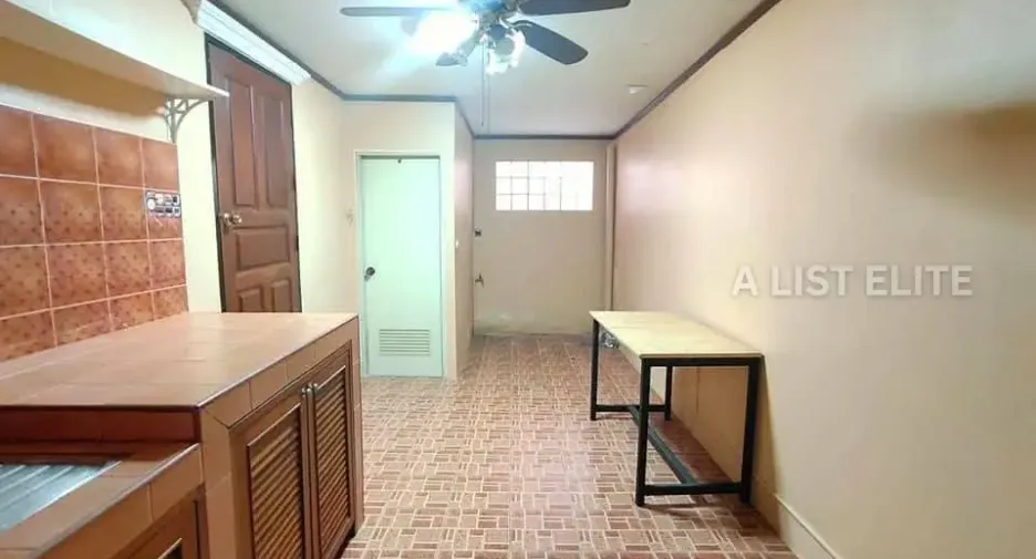 À vendre 3 chambres maison à Sattahip, Chonburi
