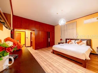 For rent 10 bedrooms house in Bang Lamung, Chonburi