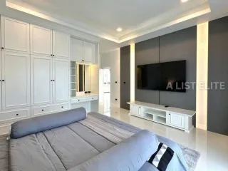For sale 3 ベッドルーム house in Bang Lamung, Chonburi
