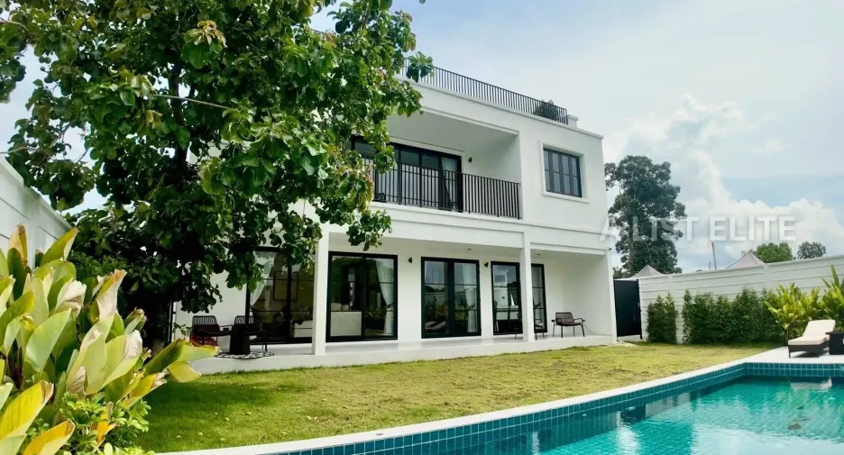 For sale 5 ベッドルーム house in East Pattaya, Pattaya