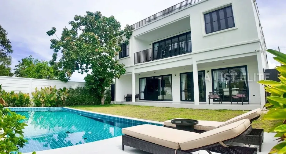 For sale 5 ベッドルーム house in East Pattaya, Pattaya
