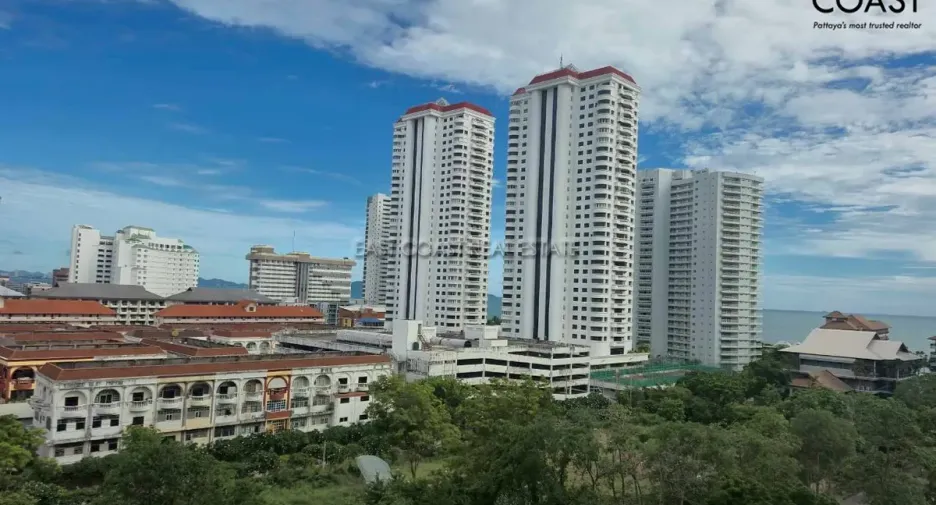 For rent and for sale 1 bed condo in Bang Lamung, Chonburi