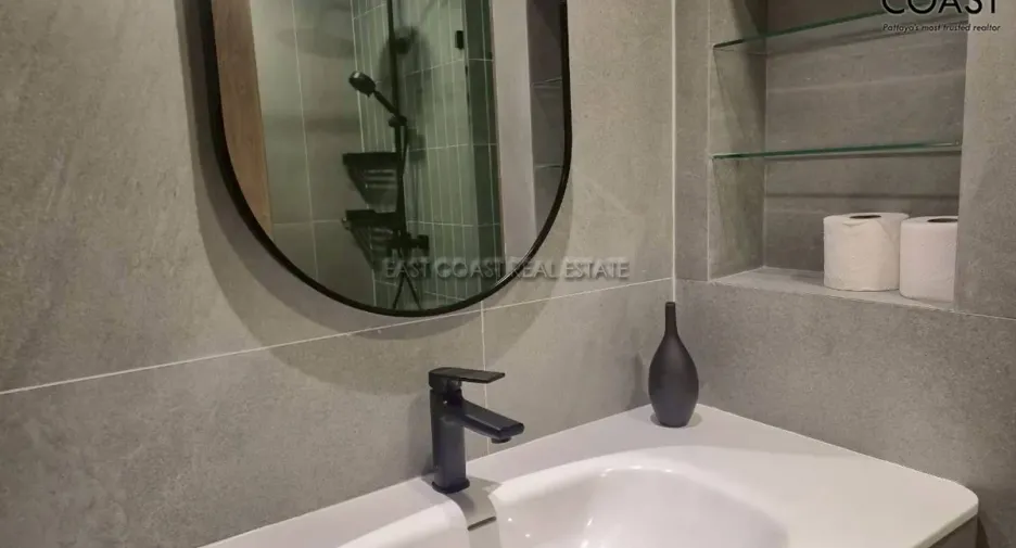 For rent and for sale 1 bed condo in Bang Lamung, Chonburi
