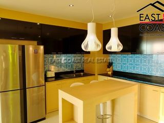 For rent 2 bedrooms condo in Bang Lamung, Chonburi
