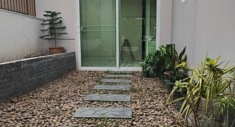 出租 4 卧室 独立屋 在 Phuket Town, 普吉