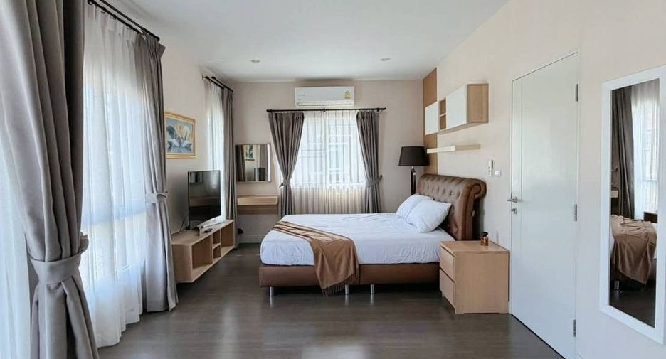 出租 4 卧室 独立屋 在 Phuket Town, 普吉