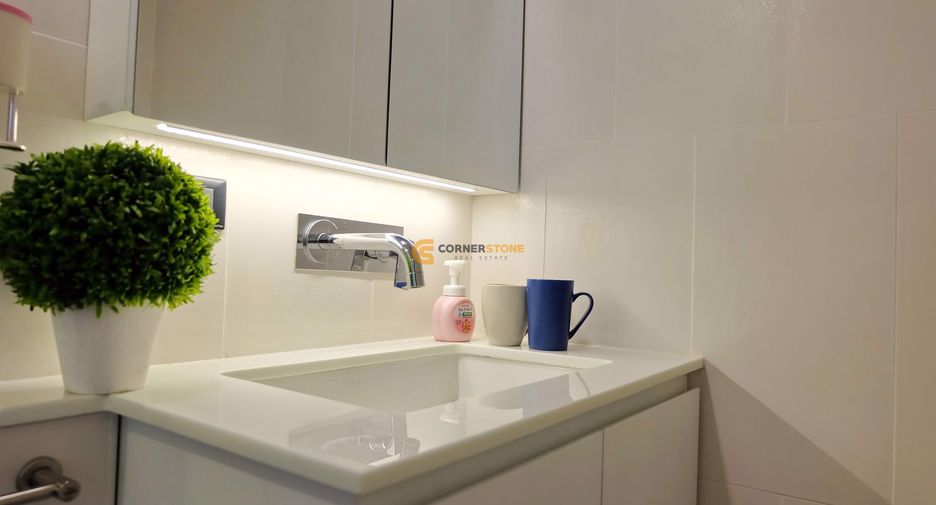 For rent and for sale 2 bedrooms condo in North Pattaya, Pattaya
