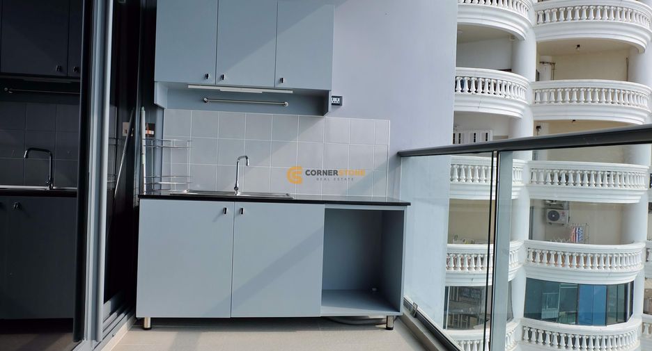 For rent and for sale 2 bedrooms condo in North Pattaya, Pattaya