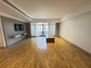 Apartment zur Miete mit 3 Zimmer in Watthana, Bangkok