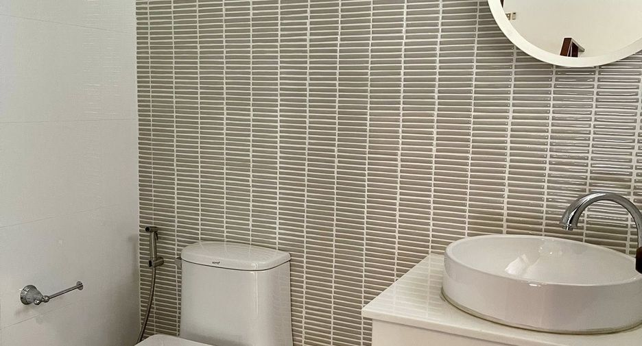 For sale and for rent 2 bedrooms house in Pathum Wan, Bangkok