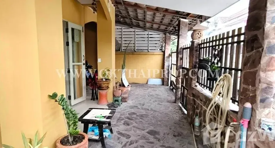 Reihenhaus zum Kauf mit 4 Zimmer in Bang Bua Thong, Nonthaburi