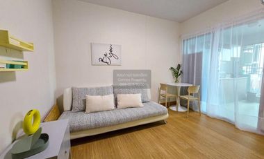À louer 1 chambre condo à Huai Khwang, Bangkok