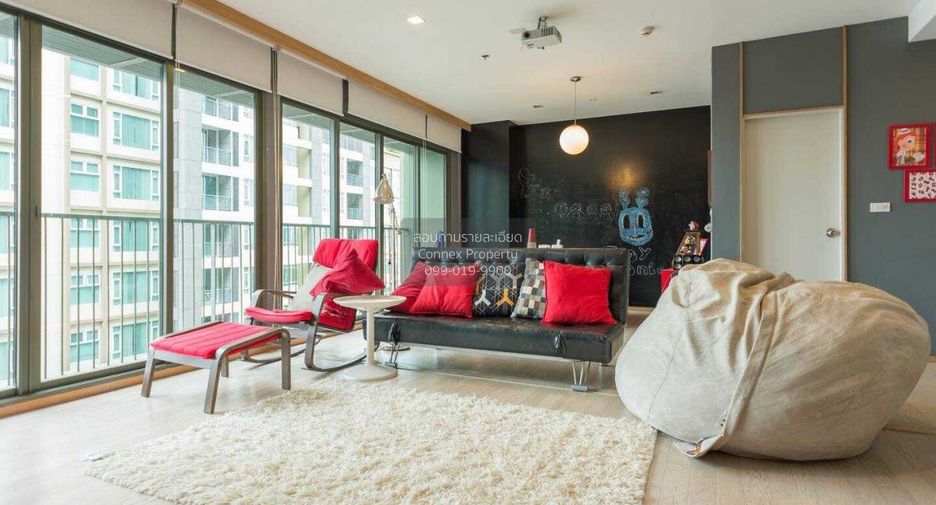 For rent 2 bedrooms condo in Watthana, Bangkok
