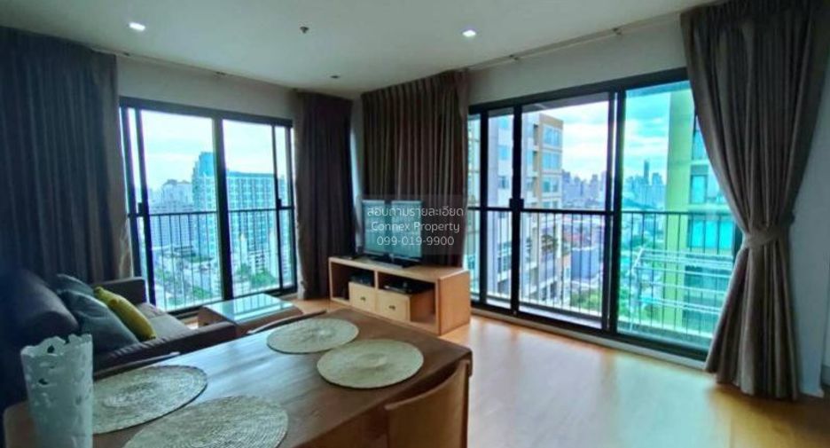 For rent 2 bedrooms condo in Watthana, Bangkok