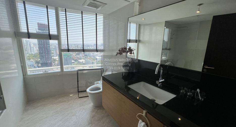 Condo en alquiler de 2 habitaciones en Watthana, Bangkok