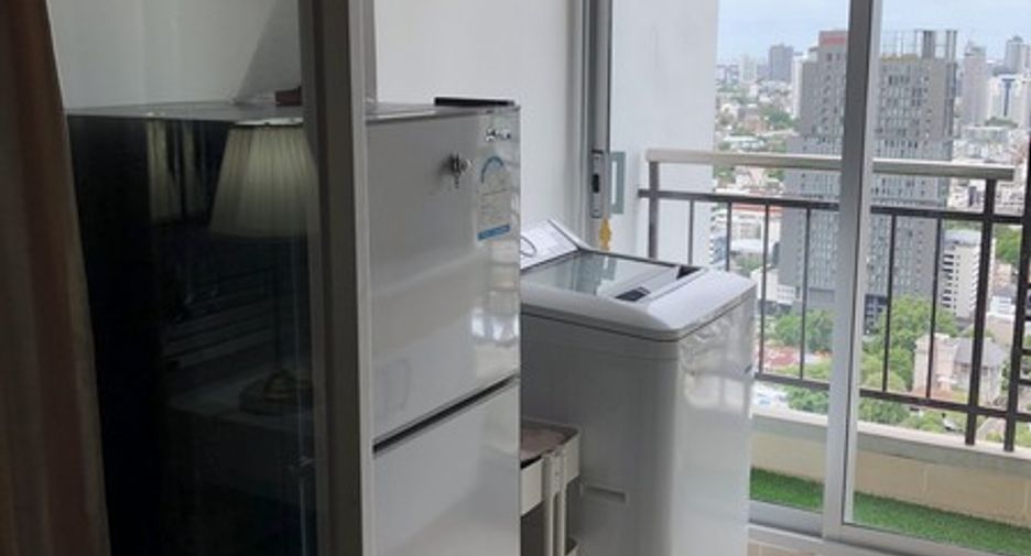 Condo en alquiler de 1 habitaciones en Watthana, Bangkok