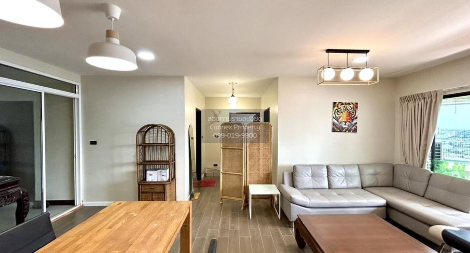 For rent 2 bedrooms condo in Bang Na, Bangkok