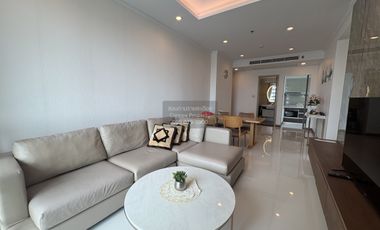 À louer 2 chambres condo à Watthana, Bangkok