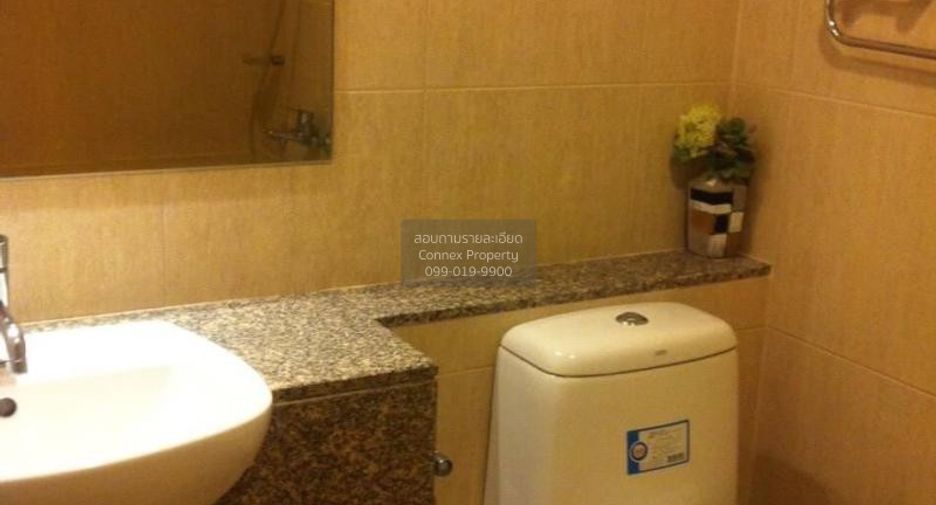For rent 1 bed condo in Watthana, Bangkok