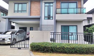 出租 4 卧室 独立屋 在 Mueang Pathum Thani, Pathum Thani