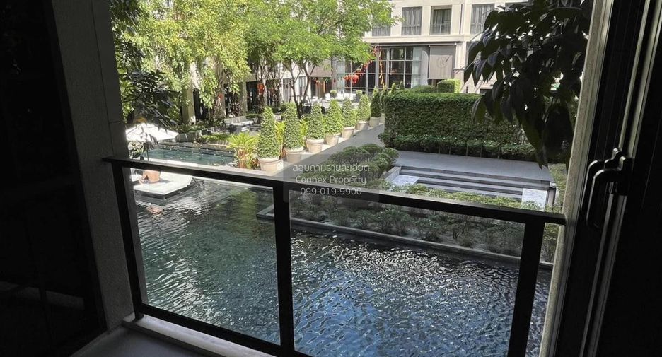 For rent 2 bedrooms condo in Watthana, Bangkok