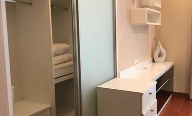 For rent 2 bedrooms condo in Pathum Wan, Bangkok