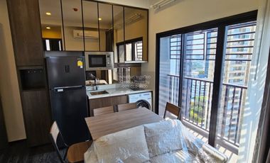 Condo en alquiler de 2 habitaciones en Watthana, Bangkok