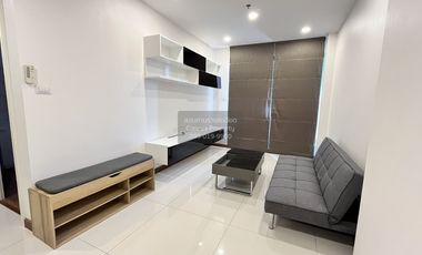 Condo en alquiler de 1 habitaciones en Khlong San, Bangkok