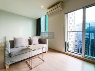 For rent 2 bedrooms condo in Huai Khwang, Bangkok