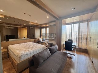 For rent 1 bed condo in Bang Rak, Bangkok