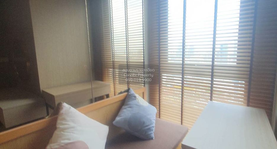 Wohnung zur Miete mit 1 Zimmer in Bang Rak, Bangkok
