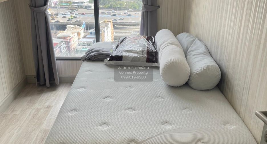 For rent 2 bedrooms condo in Huai Khwang, Bangkok