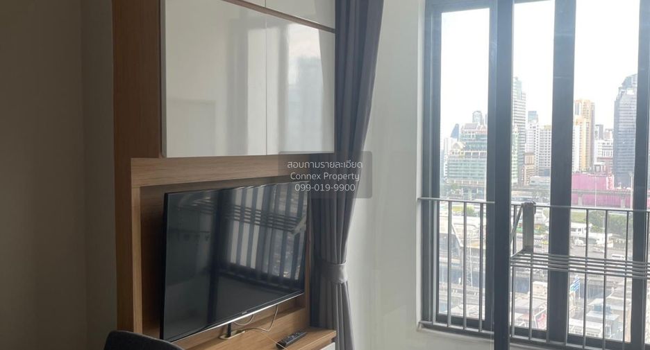 For rent 2 bedrooms condo in Huai Khwang, Bangkok