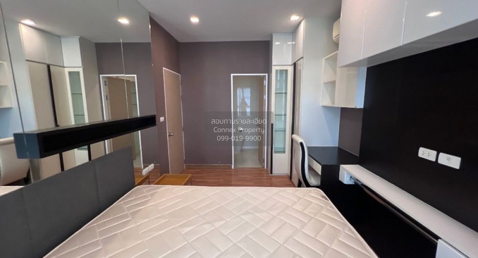 For rent 2 bedrooms condo in Bang Na, Bangkok