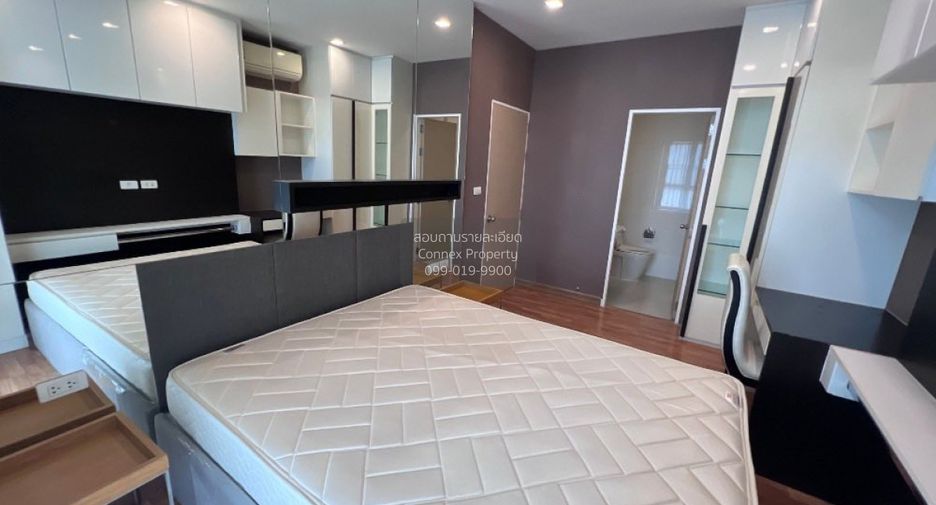 For rent 2 bedrooms condo in Bang Na, Bangkok