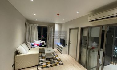 À louer 2 chambres condo à Thon Buri, Bangkok