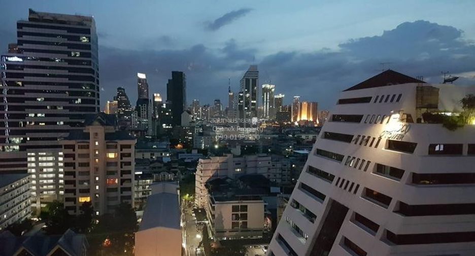 À louer 2 chambres condo à Bang Rak, Bangkok