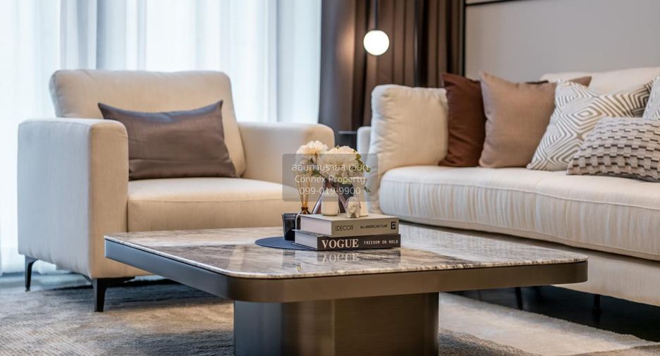 For rent 2 bedrooms condo in Pathum Wan, Bangkok