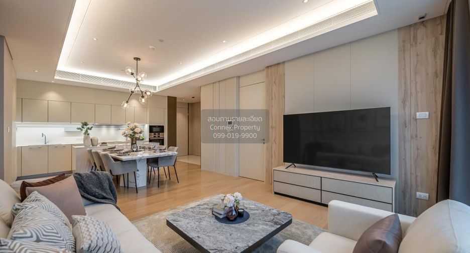 For rent 2 bedrooms condo in Pathum Wan, Bangkok