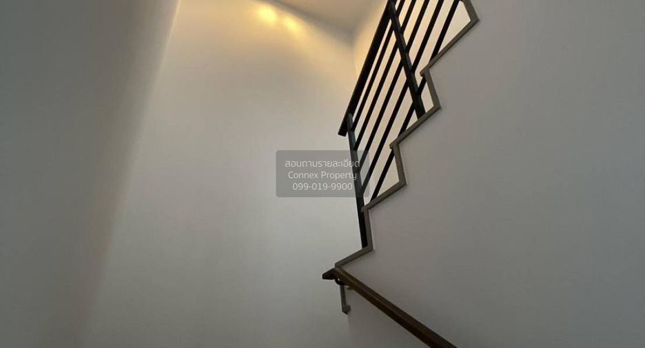 Аренда 2 спальни кондо в Кхлонг Сан, Бангкок