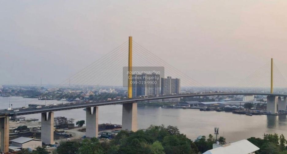 For rent 2 bedrooms condo in Yan Nawa, Bangkok