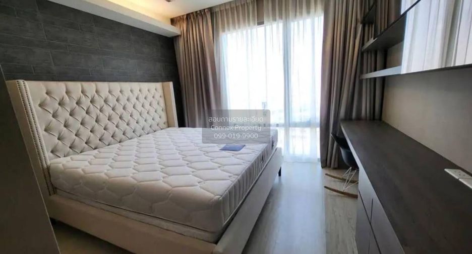 For rent 2 bedrooms condo in Yan Nawa, Bangkok