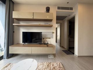 For rent 2 bedrooms condo in Huai Khwang, Bangkok