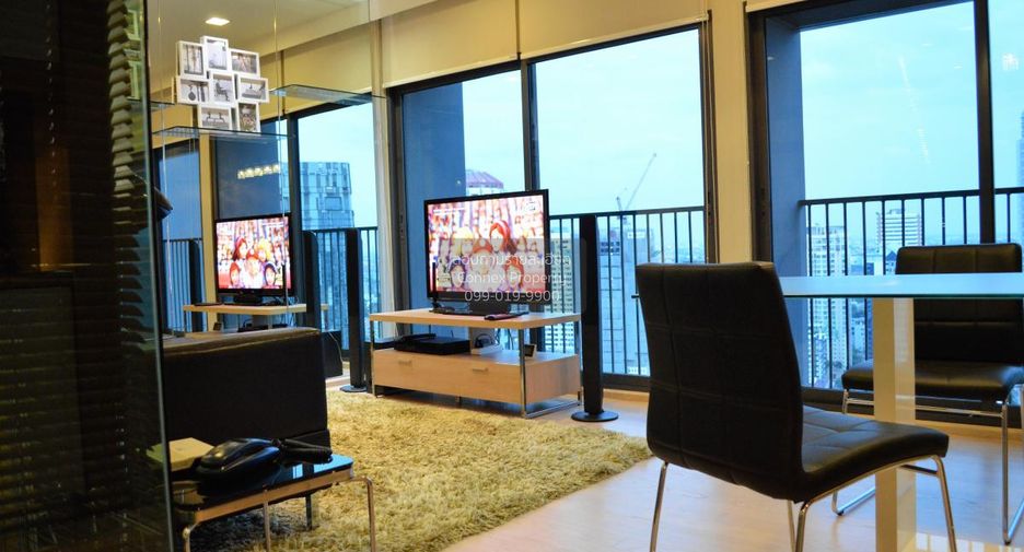 Condo en alquiler de 1 habitaciones en Khlong Toei, Bangkok