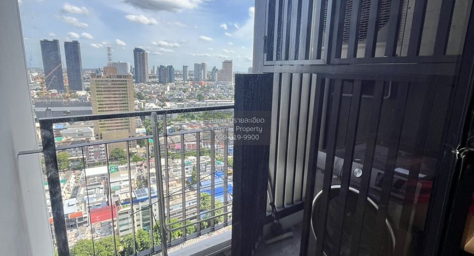 Wohnung zur Miete mit 3 Zimmer in Khlong San, Bangkok