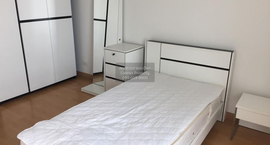 For rent 3 bedrooms condo in Khlong Toei, Bangkok
