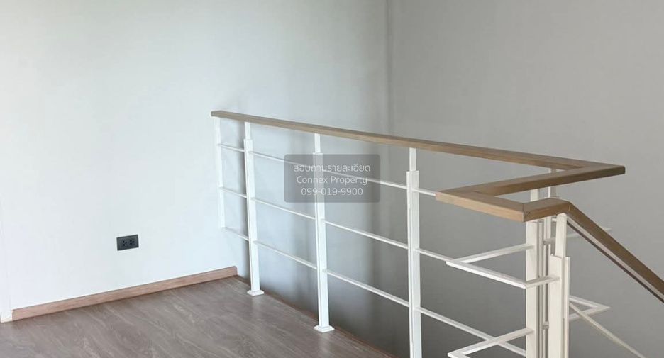 For rent 5 bedrooms townhouse in Bueng Kum, Bangkok