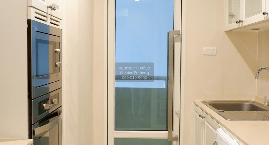 For rent 2 ベッドルーム condo in Watthana, Bangkok